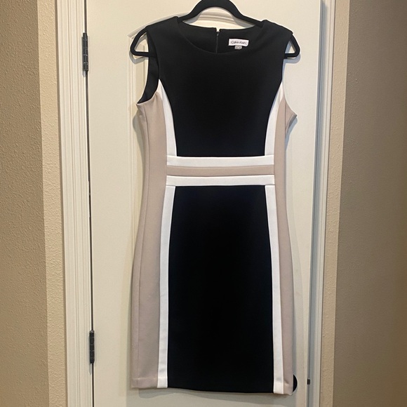 Calvin Klein Black and Cream Panel Dress - Picture 1 of 2